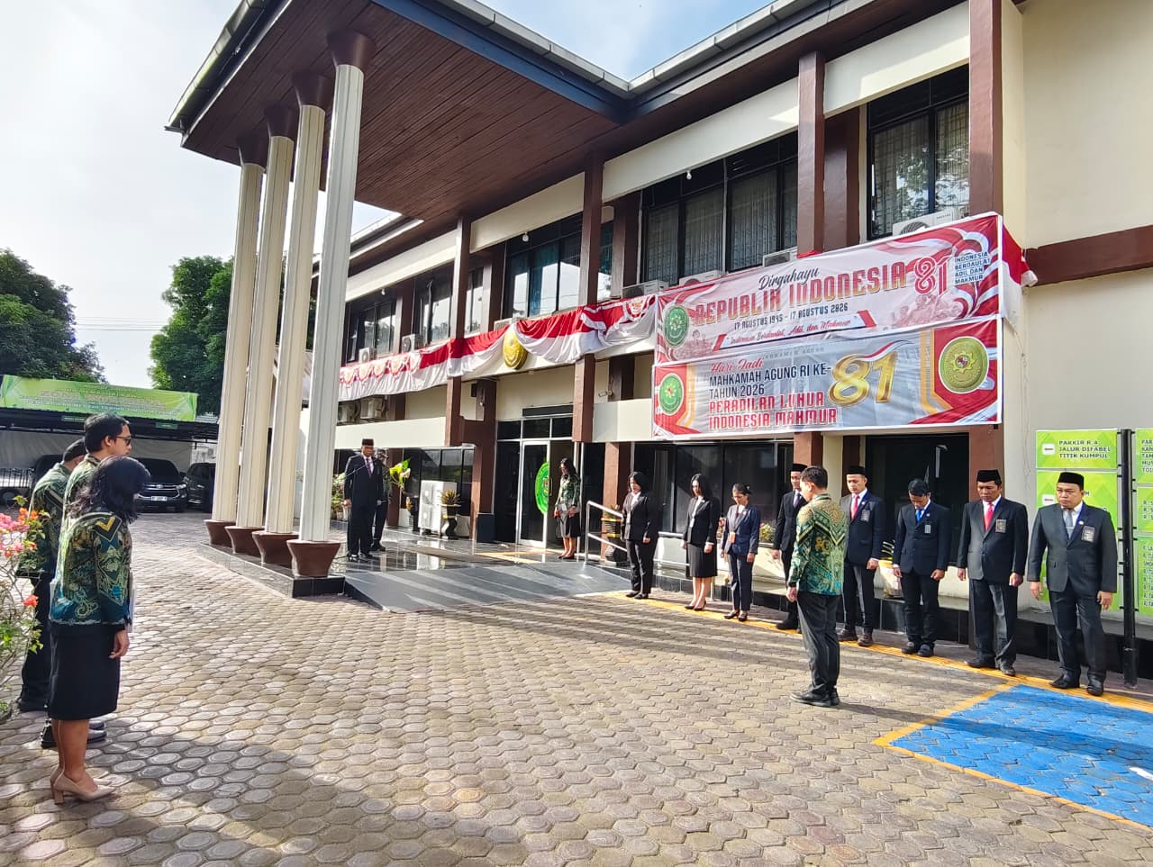 Upacara HUT ke-81 Mahkamah Agung Republik Indonesia pada Pengadilan Negeri Tebing Tinggi